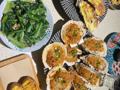 -蚝堡·生蚝海鲜烧烤物种起源•海肠捞饭(刘公岛店)