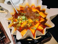 -穹六人间 people 6(岳阳路店)