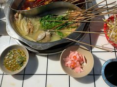 -鼎伙伙火锅串串·10年品牌传承(白象居总店)