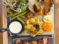 -Mark&Mars Restaurant