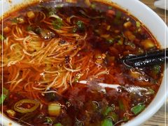 -陇上全荟兰州传统牛肉面(延吉路店)