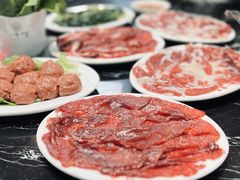 -一鼎牛鲜活牛肉城(晋江海峡国际食品城店)