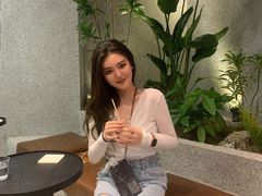 -HUG·拥抱咖啡(郑州宝龙广场店)