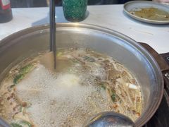 -喃喃椰·糟粕醋·椰子鸡火锅(七堡花园店)