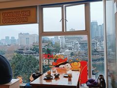 -包整·丝娃娃(一览甲秀楼风景店)