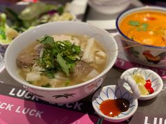 招牌顺化牛肉汤粉-新越盏·东南亚料理(捷登都会店)