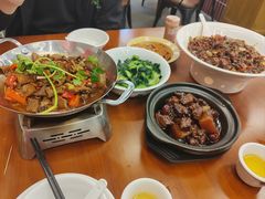 -堂瓦里·33年传统赣菜(第一街区店)