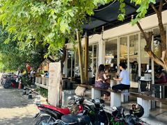 -Roast8ry Coffee Lab