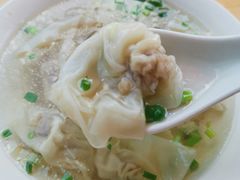 -依云煎包店