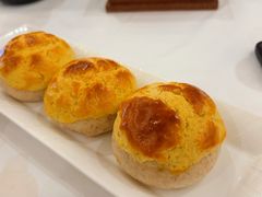 酥皮叉烧包-白天鹅宾馆-宏图府餐厅