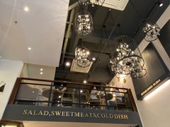 -丽莎沙拉轻食餐厅(国贸店)