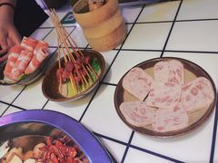 -巴隆门重庆老火锅(太湖路店)
