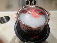 -百品聚旋转小火锅(熙悦汇店)