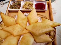 -疆山别院·木垒羊·新疆菜烧烤(铁路局店)