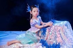 -虞美人汉服摄影