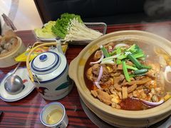 -沙胆彪炭炉牛杂煲(上海日月光广场店)