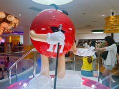 -m豆巧克力世界(上海世茂广场店)