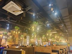 大堂-小俩口烧烤东北菜(双井店)