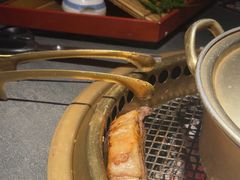 -铭牛烧肉·和牛海鲜自助(高新月牙湖店)