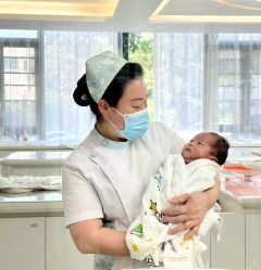 -宝生月子中心·私家园林式(龙华观澜店)