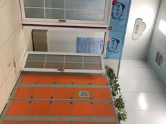 -楠木种子游泳馆(李沧万达店)
