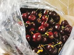 -上海龙吴水胜海发市场