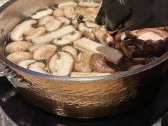 -斯普汇生蚝牛排馆(中骏世界城店)