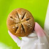全麦紫薯金枪鱼欧包