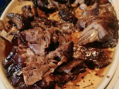 -八府香鸭·啫啫煲(华山路店)