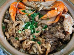 四拼煲仔饭-崖口煲仔饭