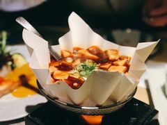 -穹六人间 people 6(岳阳路店)