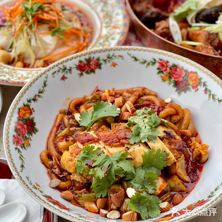 hoxa bistro｜新疆小酒馆 美食美景被治愈🖤