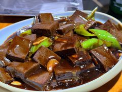 -小山羊功夫串·泰安烧烤·海鲜小炒老地摊店