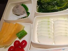 -海底捞火锅(长宁路龙之梦店)