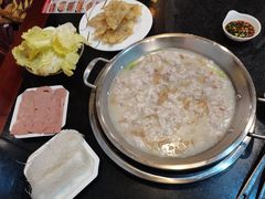 -老来福·非遗酸汤兔(凯旋路店)