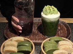 -三出山火锅(南京万象天地店)