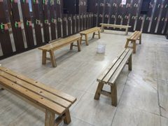 -健龙森俱乐部·游泳·健身·羽毛球综合体育馆
