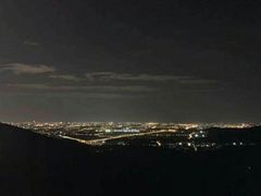 -鬼笑石后山停车场