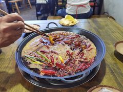-黄潇洒老火锅(九眼桥宏济巷店)