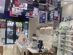 -诺柯视眼镜-蔡司依视路官方工厂店(淞南一店)