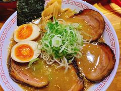 黑麻油豚骨拉面-老龙亭拉面店