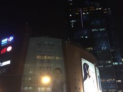 -上海龙之梦万丽酒店