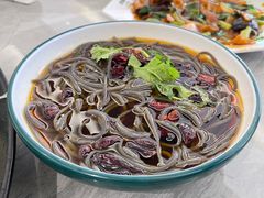 -何适山庄 ·可团建(水长城P2停车场店)