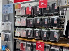 -优衣库(上海金桥国际商业广场店)