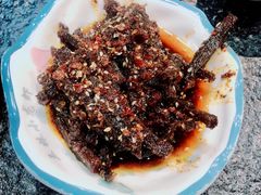 麻辣牛肉条-三妹小龙虾·黄油蟹(华侨城总店)