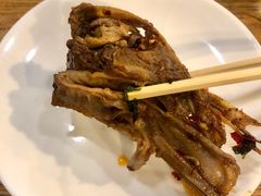主打的干锅鸭头-安诚居干锅鸭头(八角店)