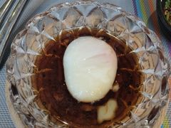 鱼籽酱配黑松露温泉蛋-解放碑威斯汀酒店-知味国际美食餐厅