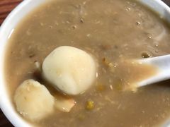 绿豆沙加汤圆-勤記甜品