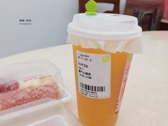 草莓魔法棒-奈雪的茶(苏宁广场店)