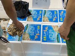 -渔人湾码头海鲜市场负二楼